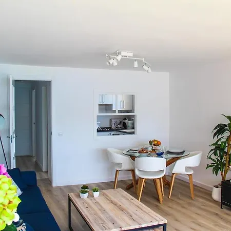 Apartment Skyline Alicante, Modern Flat First Beach Line Alicante